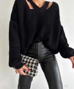 Toptan Triko Osmanbey Laleli Merter Wholesale Knitwear V Yaka Pencere Detay Triko Kazak