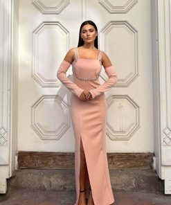 Toptan Bayan Giyim Wholesale Merter Tekstil İmalatçıları Askılı İşlemeli Kol Detay Scuba Elbise